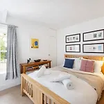 Apartment The Mews Flat, Near Clifton Suspension Bridge With Off-street Parking *