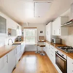 The Mews Flat, Near Clifton Suspension Bridge With Off-street Parking