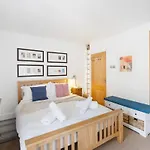 The Mews Flat, Near Clifton Suspension Bridge With Off-street Parking
