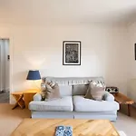 The Mews Flat, Near Clifton Suspension Bridge With Off-street Parking Apartment *