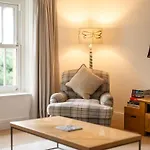 The Mews Flat, Near Clifton Suspension Bridge With Off-street Parking Apartment *