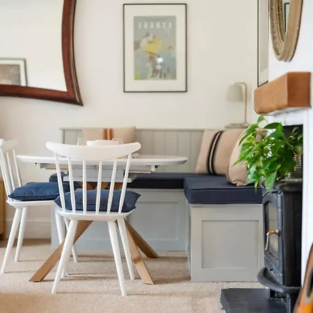The Mews Flat, Near Clifton Suspension Bridge Bristol