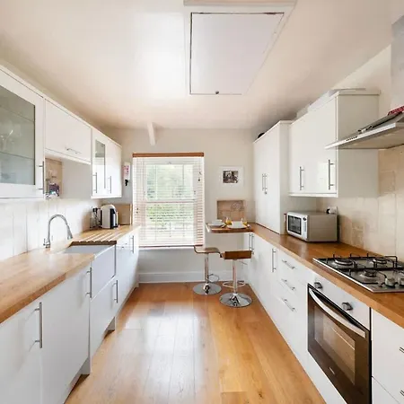 The Mews Flat, Near Clifton Suspension Bridge With Off-street Parking