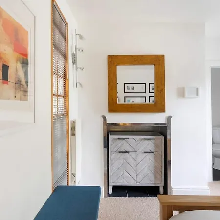 Apartamento The Mews Flat, Near Clifton Suspension Bridge With Off-street Parking