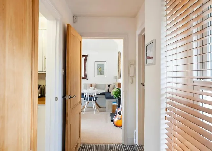 Διαμέρισμα The Mews Flat, Near Clifton Suspension Bridge With Off-street Parking